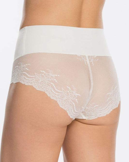 SPANX Women's Undie-Tectable Lace Hi-Hipster Panty NWT