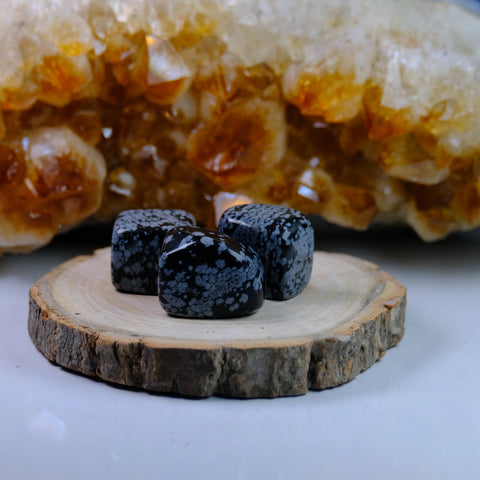 snowflakes Obsidian tumbles