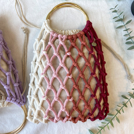 DIY macrame net bag from recycled T-shirt yarn - Cityscape Bliss