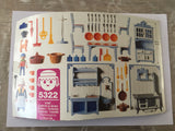 Retrouvez toutes les pièces détachées de votre set Playmobil numéro 5322 intitulé Cuisine Kitchen maison rose victorienne belle époque 1900