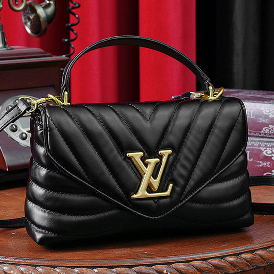 LV New Popular Women's Leather Handbag Shoulder Bag Shopping