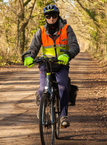 Stephen wearing his 7eye AirShield glasses for cycling