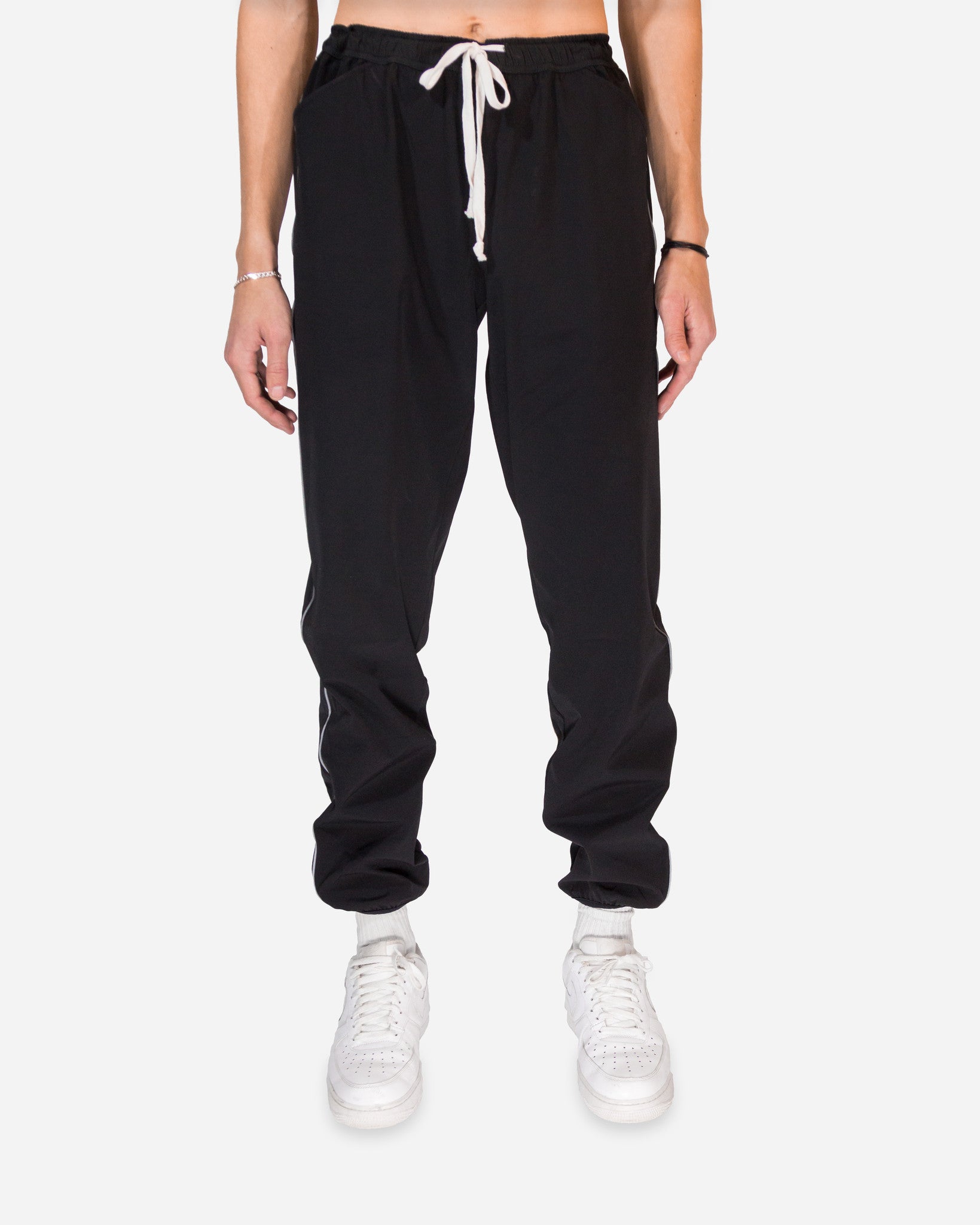 REFLECTIVE SHELL PANT – whoisjacov