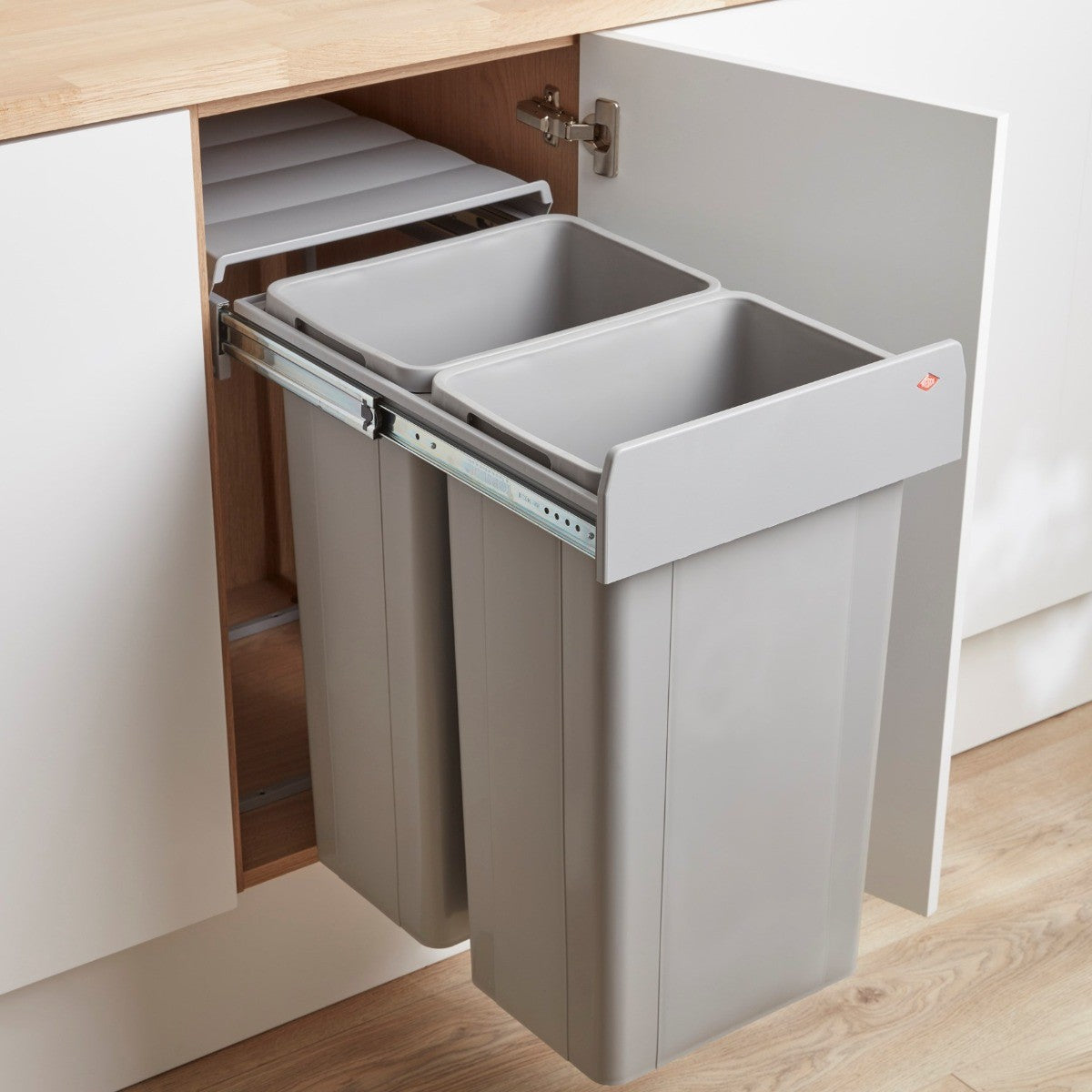 280Gy Gollinucci Pull out waste bin perfect for under sink units, modern  grey finish