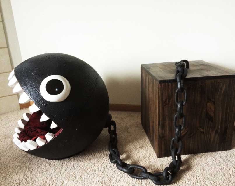 chain chomp themed cat structure