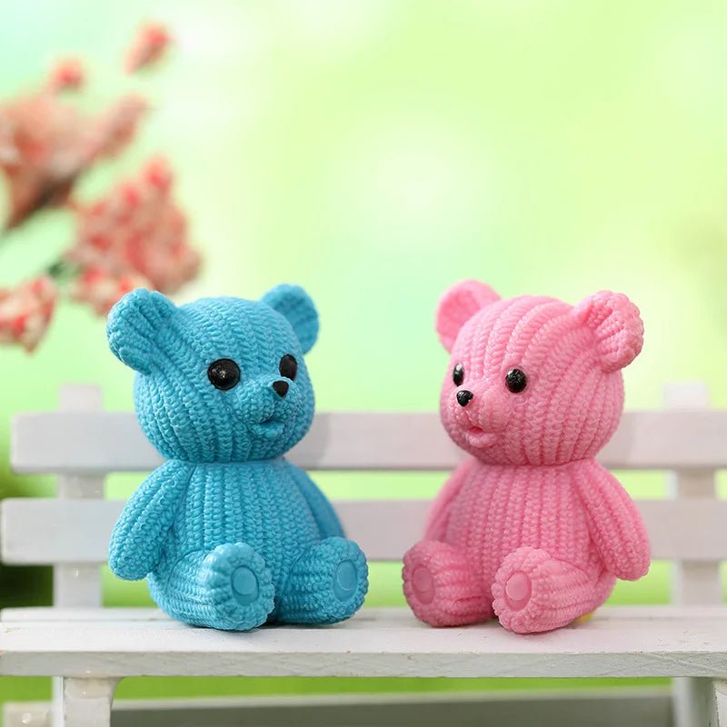 Figurines d'ours en peluche colorées