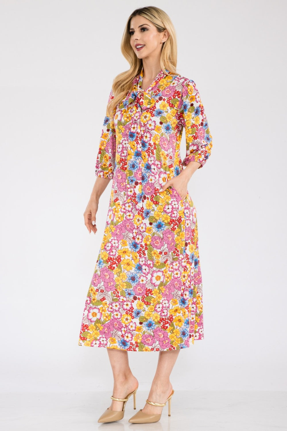 Product Image for Stilla | Fuld Størrelse Blomstret Midi Kjole med Sløjfe, Elfenben Blomster / 3XL