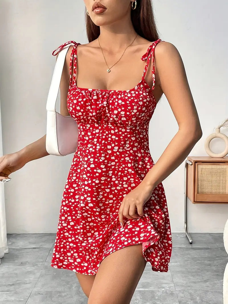 Product Image for Stilla | Rød Sommerskjorte Med Blomsterprint Gennemsigtig Og Elegant Med Sløjfe Lukning, L / Rød