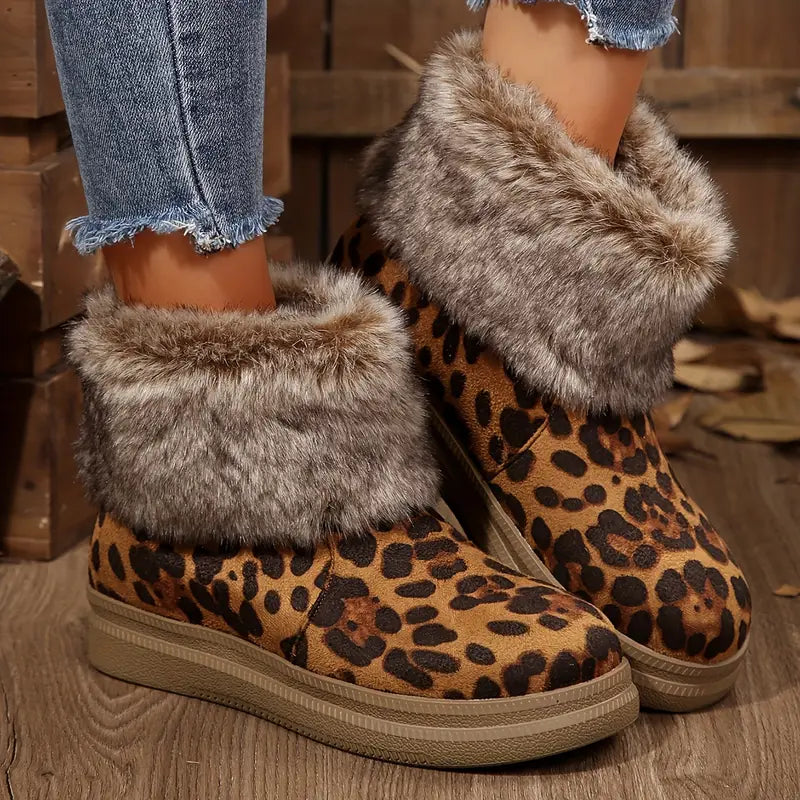 Product Image for Stilla | Dame Støvler Foret Med Polar, Til Midten Af Læggen, Skridsikker Sål, Slip on, Punkt i pantermønster / 40