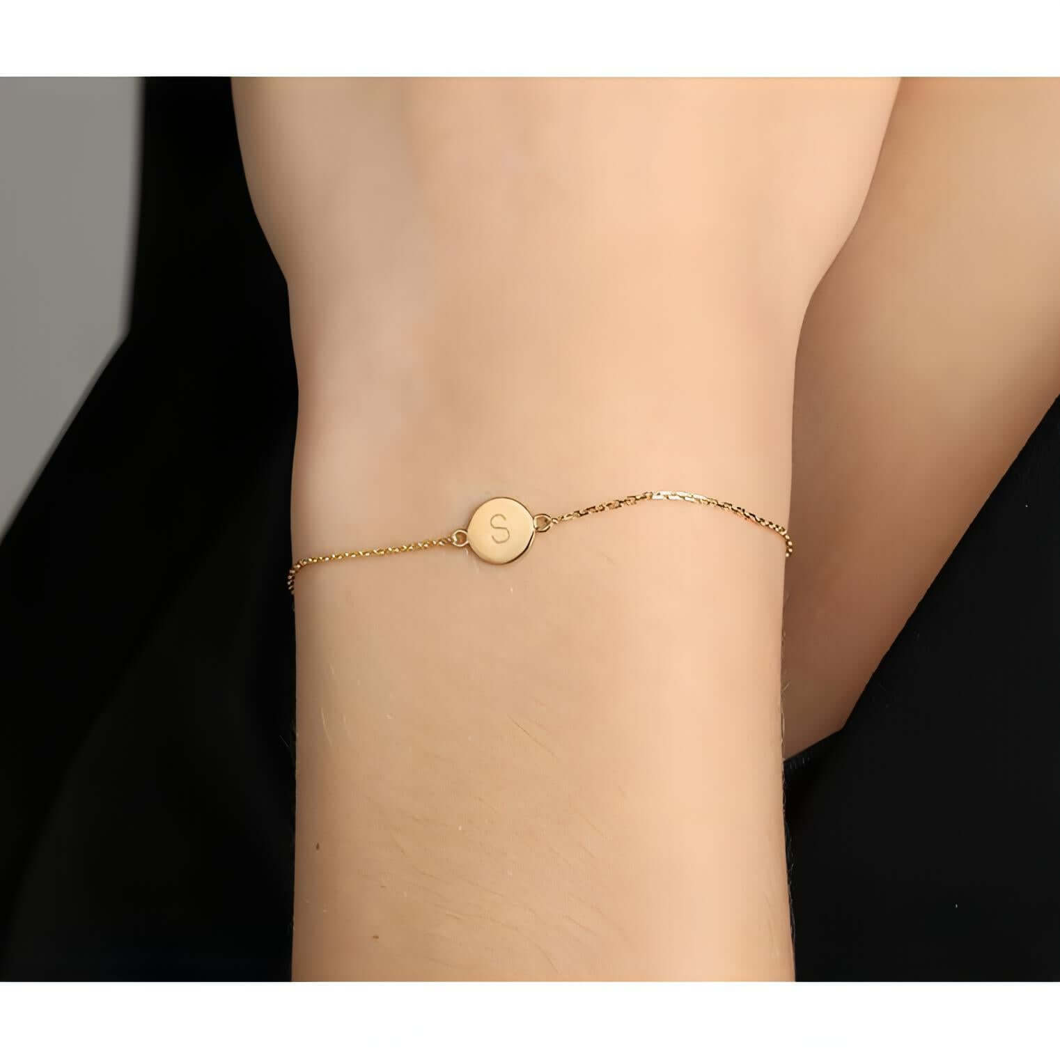 initial disc bracelet