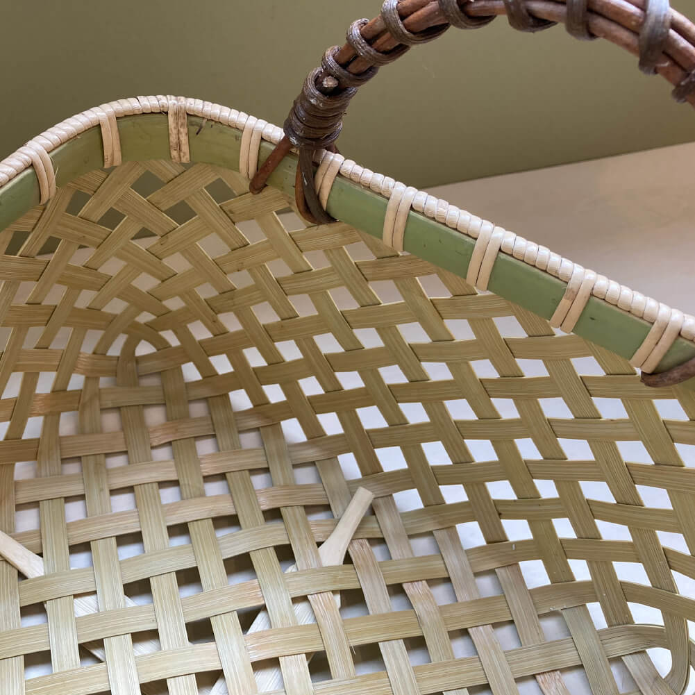 Basket with Four Eyes Handle Made of Bamboo Made in Japan Can Hold Both Hands Square Square Basket Bamboo Basket Stylish Cute Gomakochi