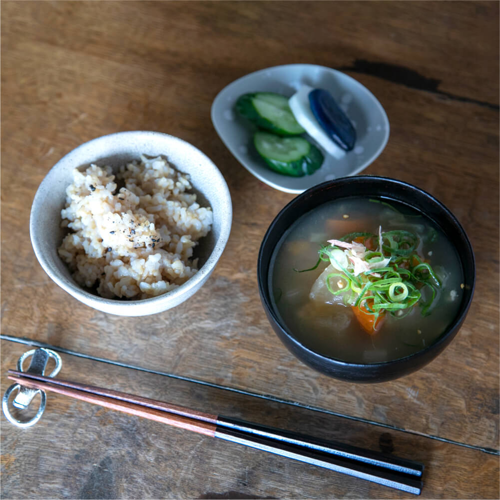 Atsuo Yamagishi Hakata soup bowl Lacquer coating Handmade Japanese food Bowl Soup bowl Tableware Lacquerware Vessel Ichiju Ichisai Hakeme Akebono Negoro Black lacquer Vermilion lacquer Bowl Rice bowl Halle day Tableware Wooden Fukui prefecture Luxury Easy to drink