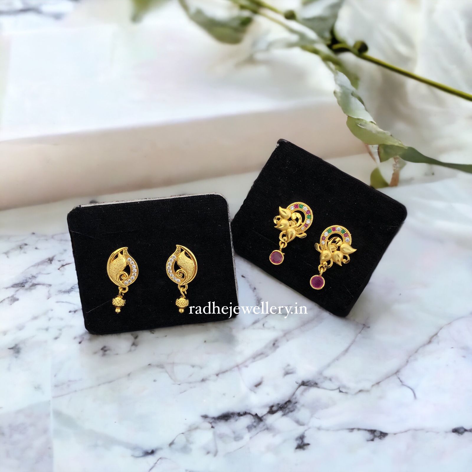14K Gold Stud Earrings 2.3 Grams w/ Diamond Fan Design 3/8” x 3/8” | eBay