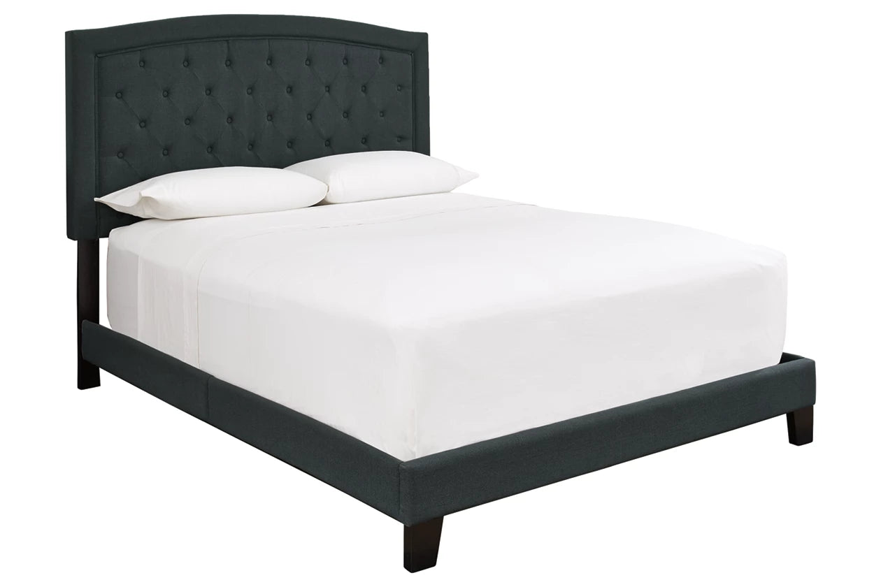 Adelloni King Upholstered Bed