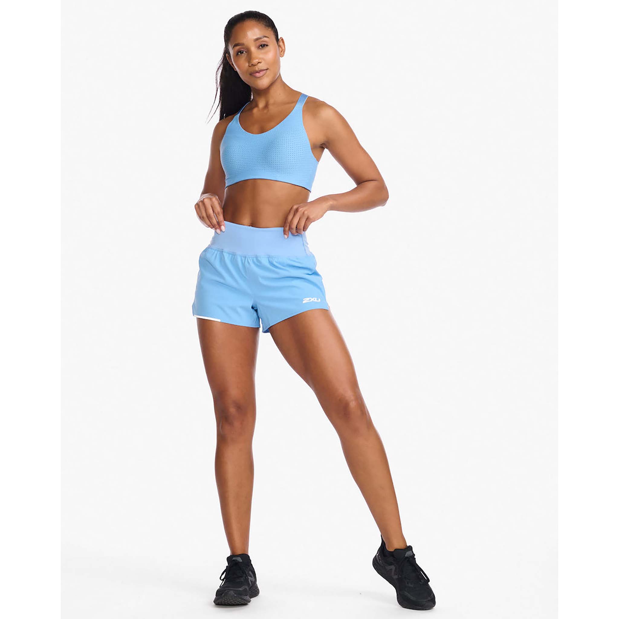 2XU Aero 3-Inch Shorts 2-en-1 de course Ã  pied pour femme