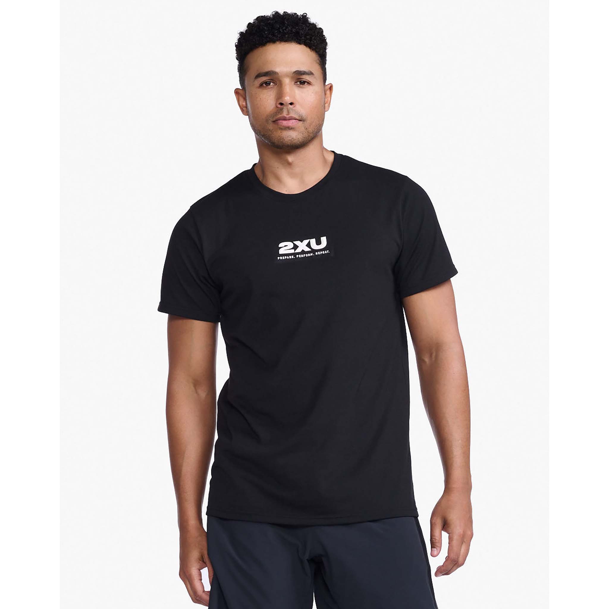 2XU Contender Tee t-shirt de course Ã  pied pour homme