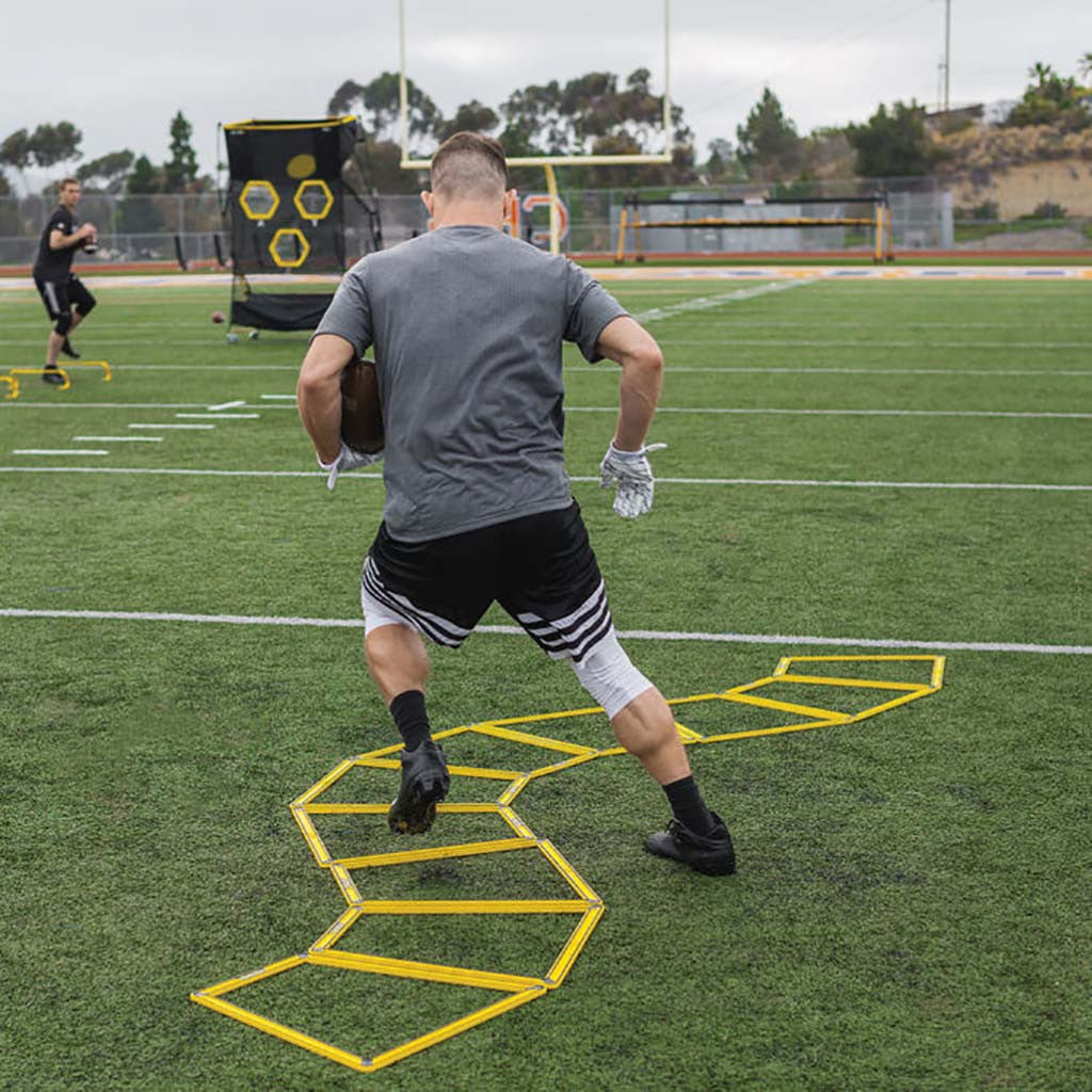 Cônes/marqueurs de terrain d'entraînement d'agilité sportive pour le soccer  Matrix avec support, paq. 50