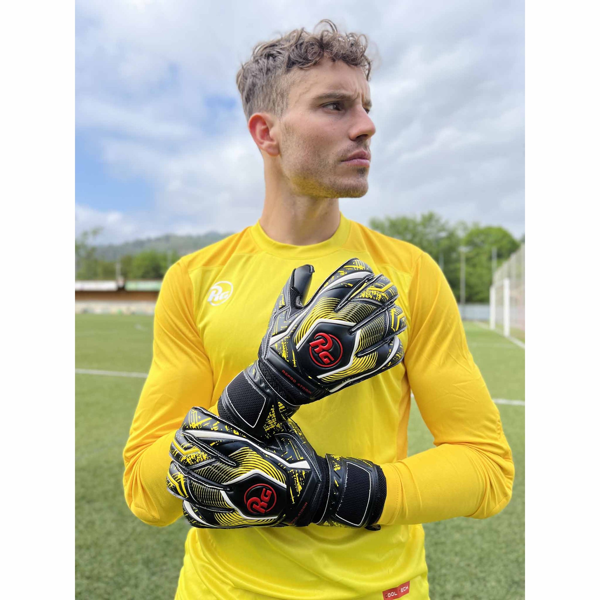 RG Goalkeeper Gloves España