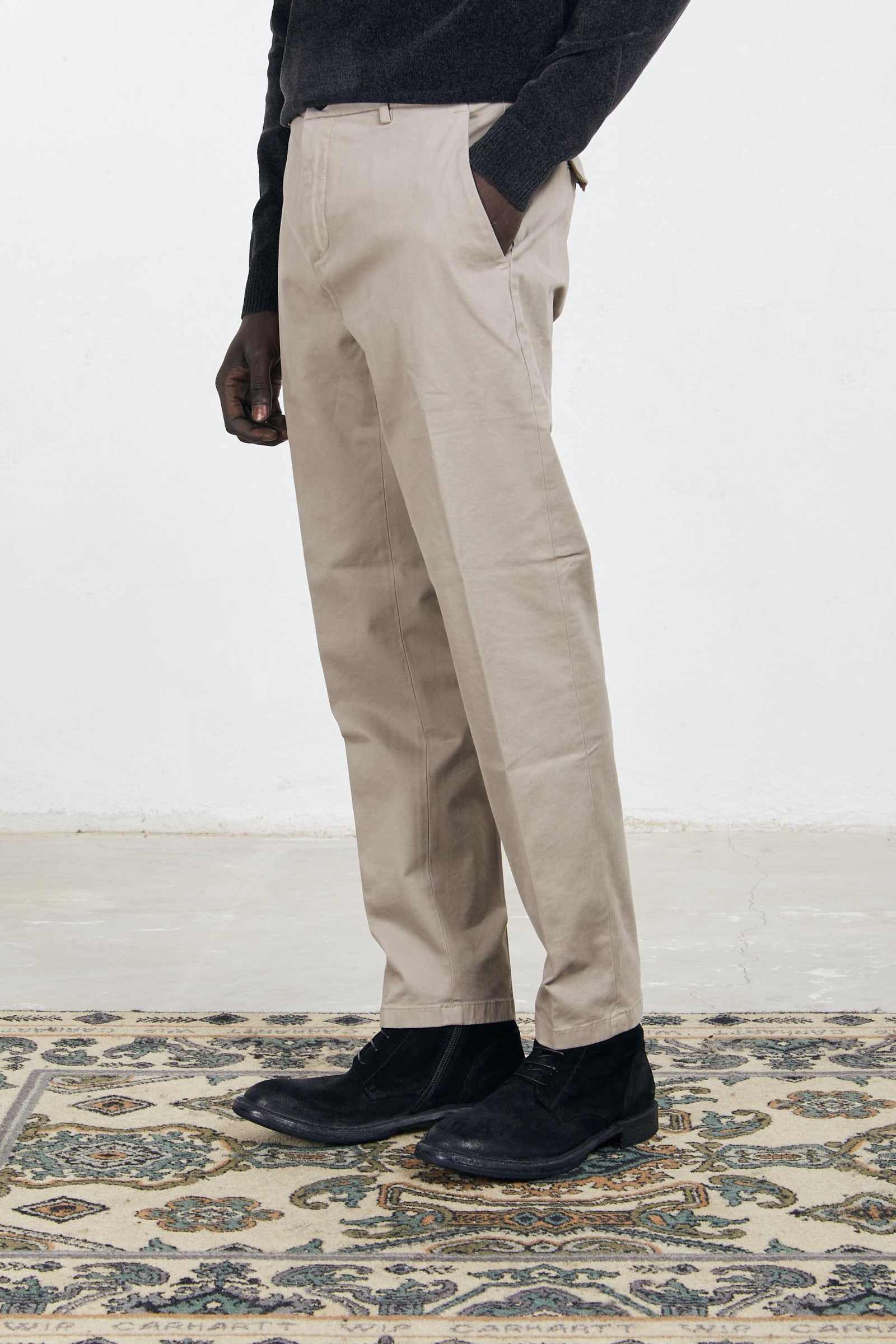 - 7251 Pantalone Chino Prince