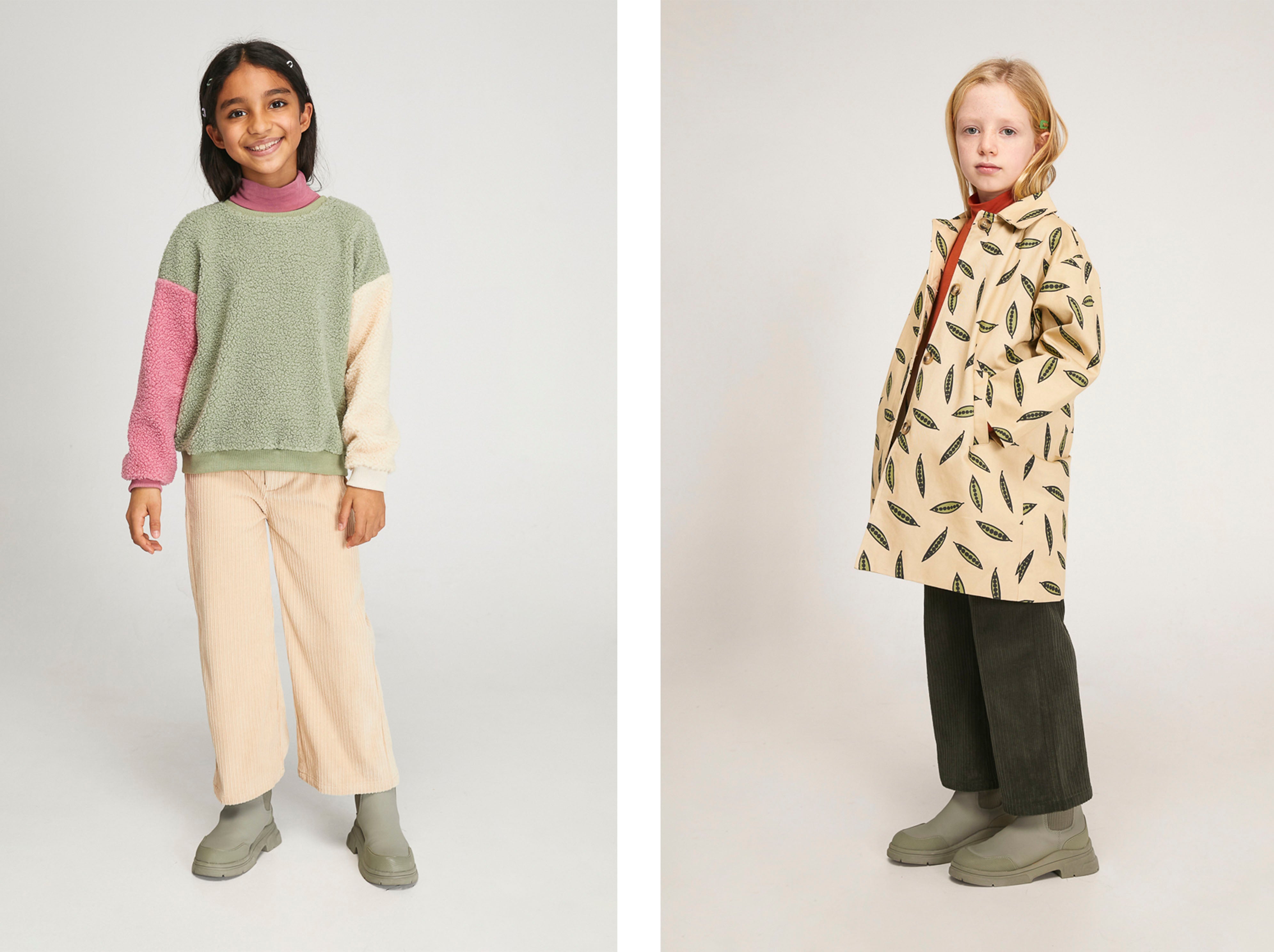 Models with corduroy pants for girls from Compañía Fantástica's Mini collection.