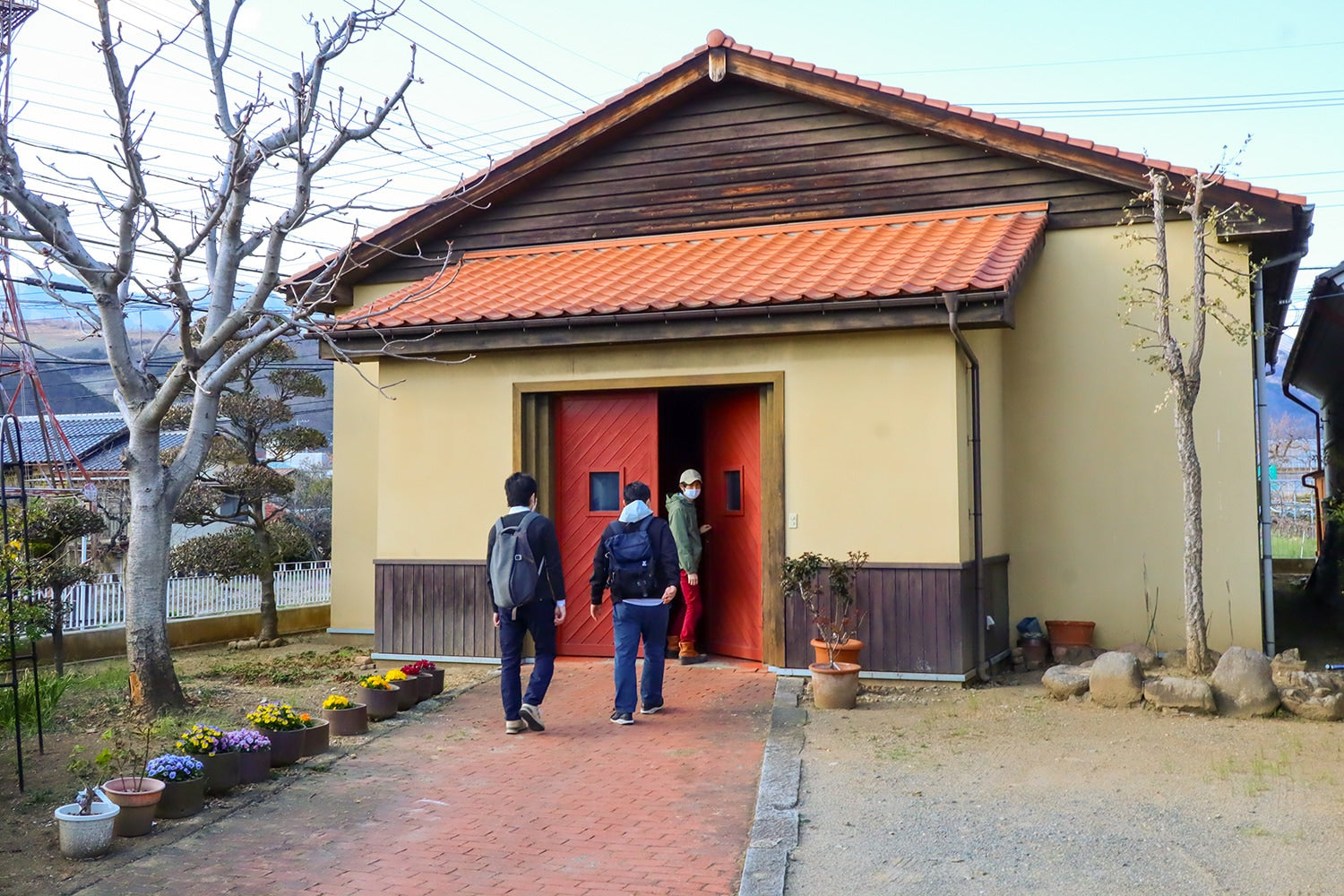 土屋さんの代で建設したワインの貯蔵・熟成庫。