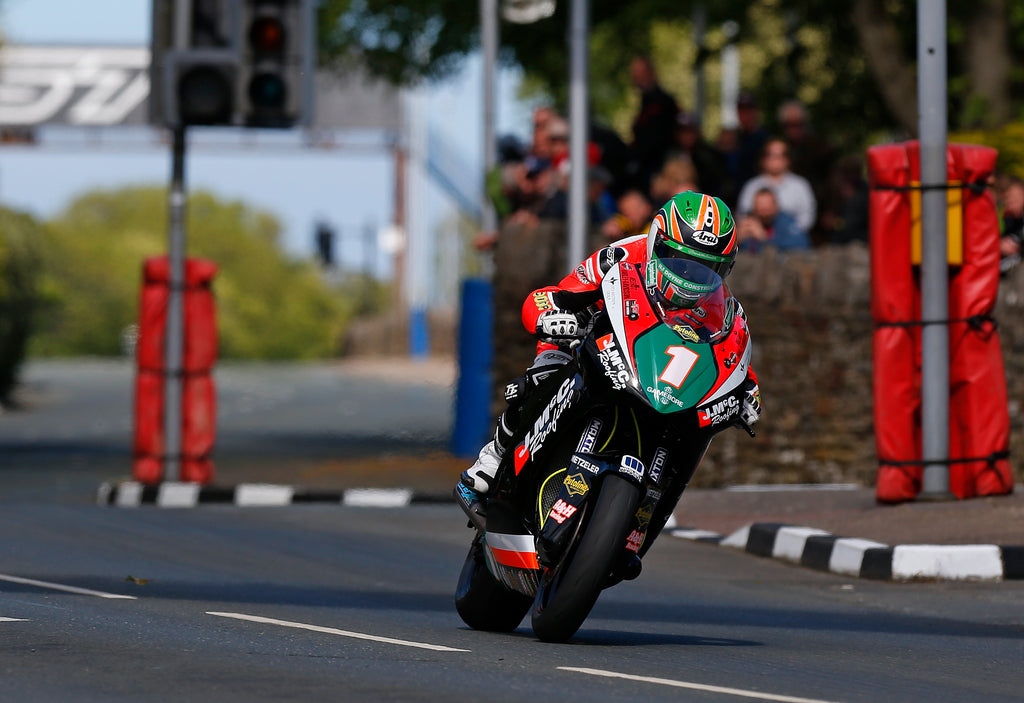 Derek McGee TT 2019 - Supertwins