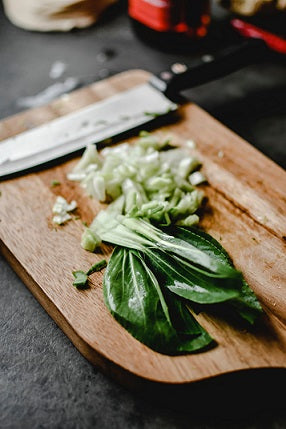 Basische Rezepte: Pak-Choi-Röllchen mit Wurzelgemüse