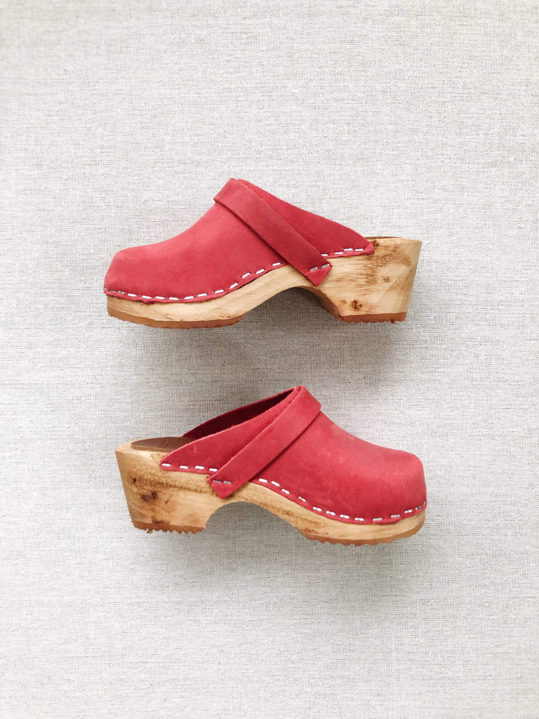 nubuck clogs