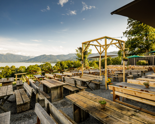 Biergarten von Gut Kaltenbrunn