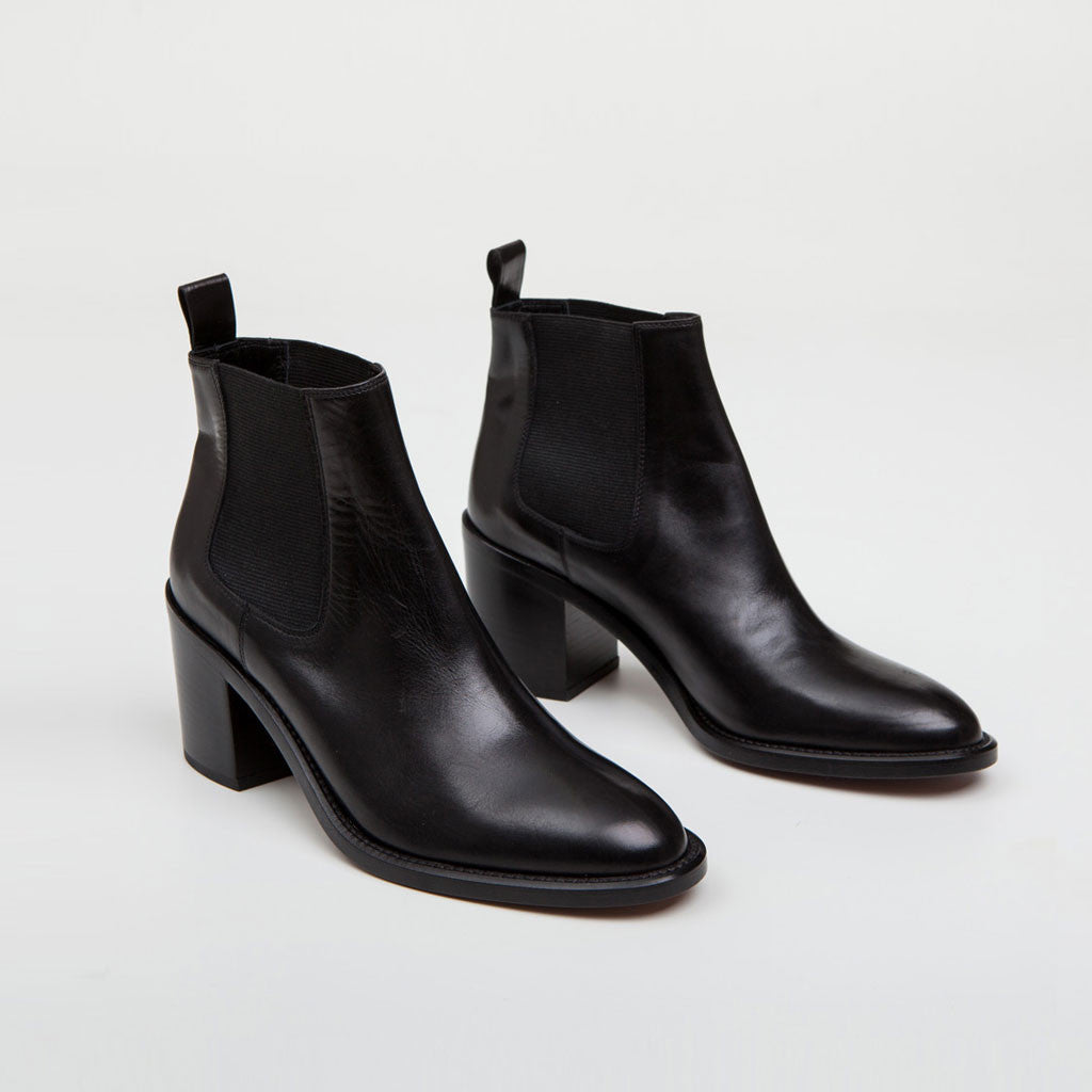 Jenni Kayne | Heeled Chelsea Boot Black Leather