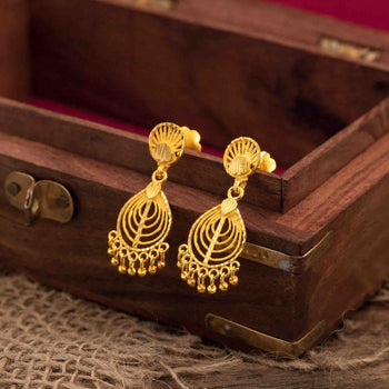 Buy quality Spectacular gold hanging earring design in Pune