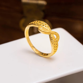 Round Gold Ring New Design For Female at Rs 9129 in Kolkata | ID:  22156222555