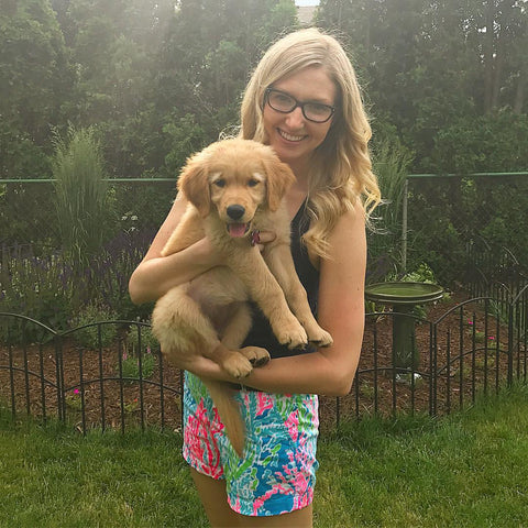 Applewood Candle Co. began with Golden Retriever dog