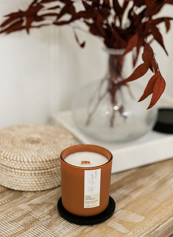 Candle - raw pumpkin and clove
