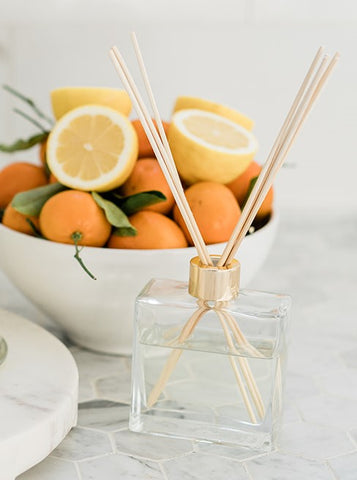 Reed Diffuser & fruit