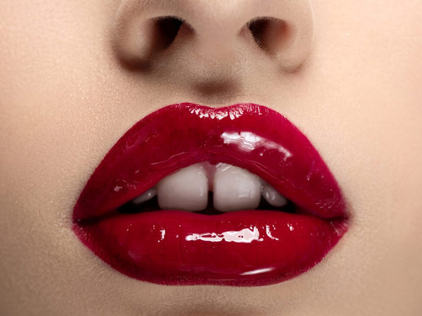 beautiful-woman-lips-with-red-lipstick