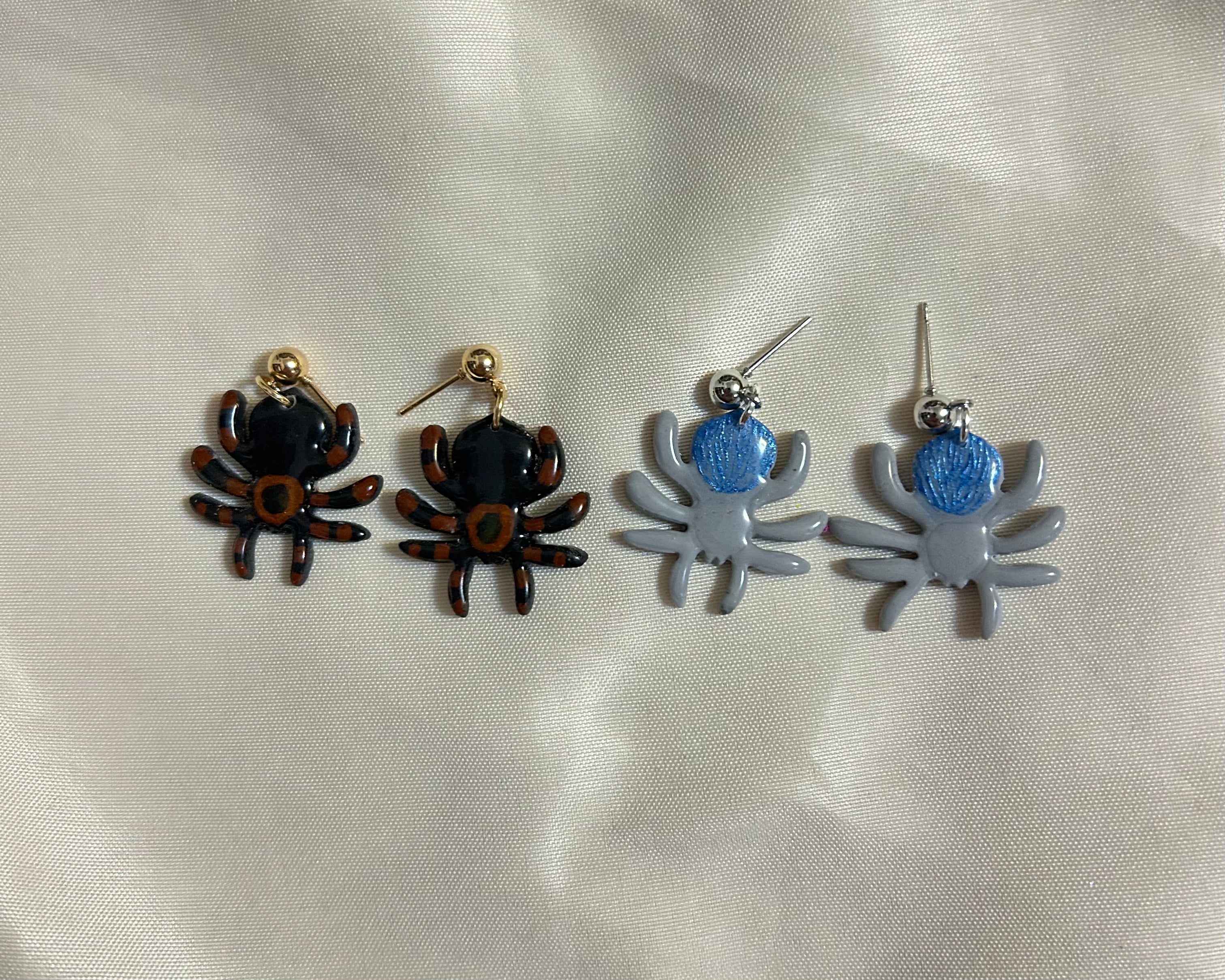 Spider earrings