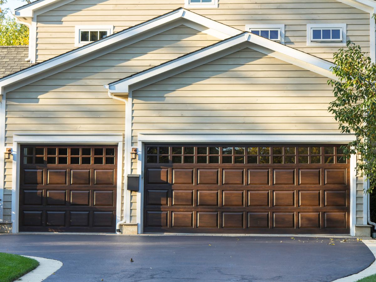 When Are Dimensions Too Small for a 3-Car Garage