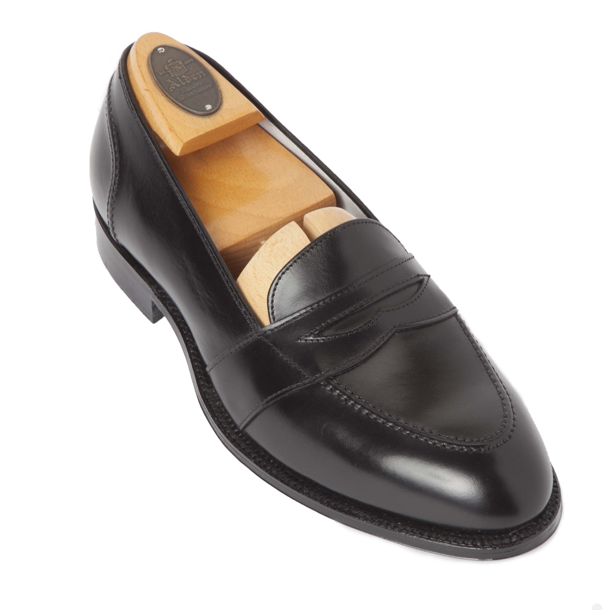 663 - Tassel Loafer in Burgundy Calfskin