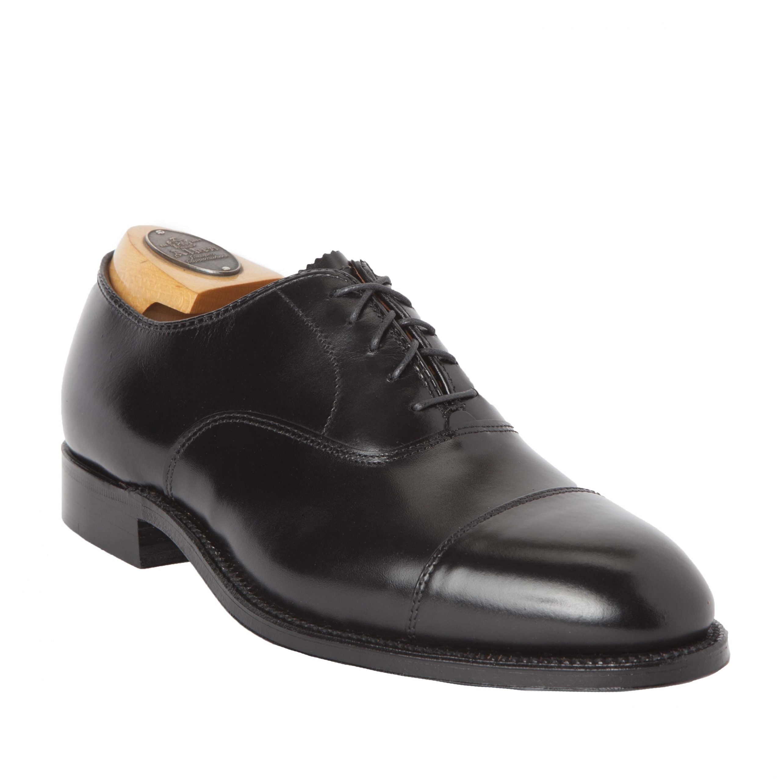 901 - Straight Tip Bal in Black Calfskin – Alden Madison