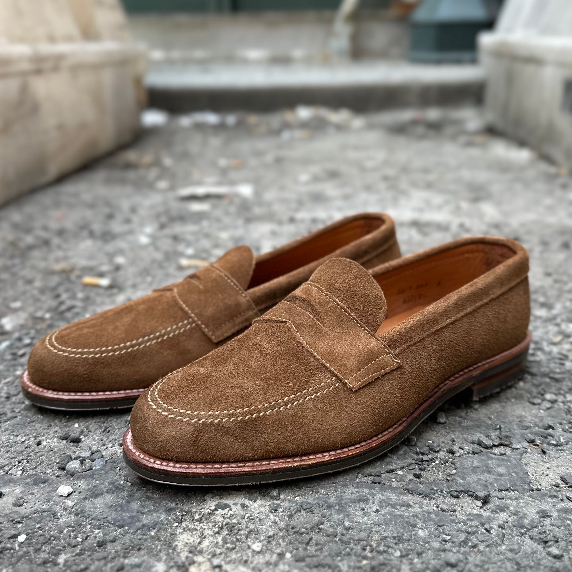 6243F - Unlined Leisure Hand Sewn in Snuff Suede – Alden Madison