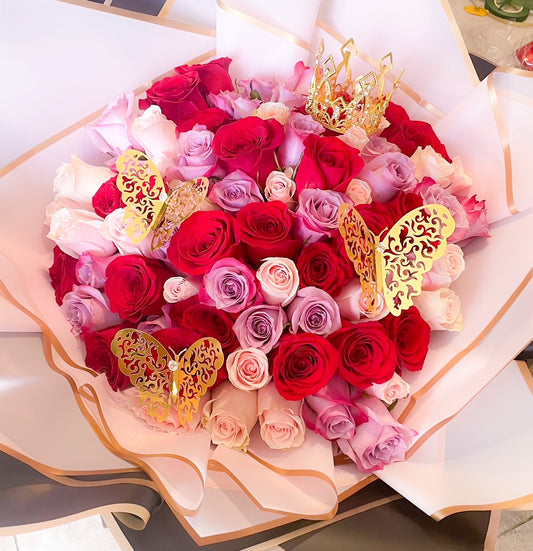 Ramo Buchon 50 Roses – Leon's Floral