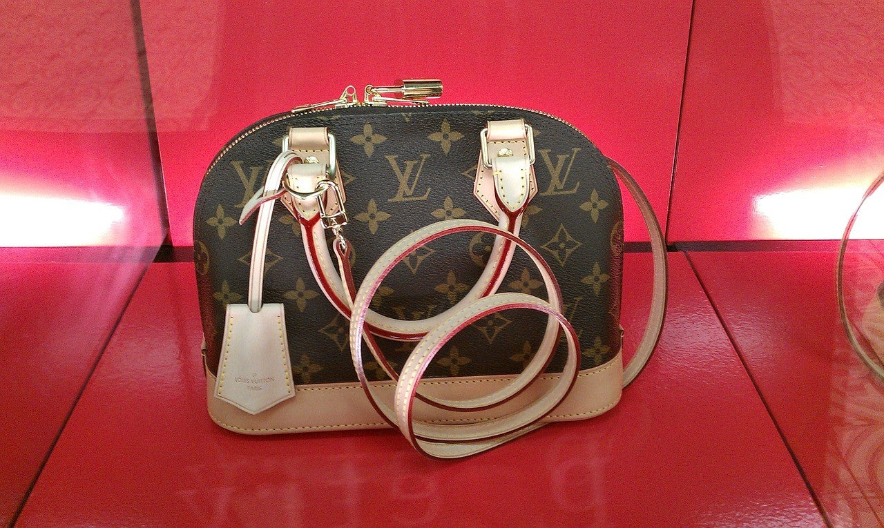 How to Authenticate a Louis Vuitton Handbag 