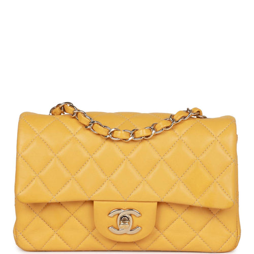 Pre-owned Chanel Ruffle Clutch with Wristlet White Lambskin Light