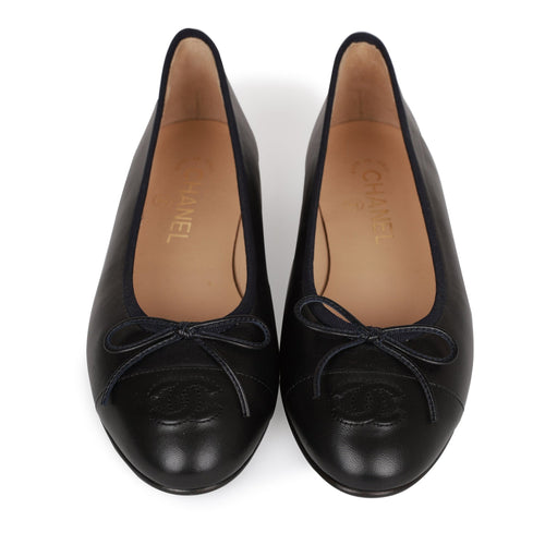 Chanel CC Black Suede and Leather Ballet Flats 39 – Madison Avenue Couture