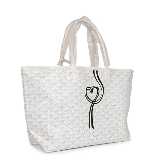 Goyard Goyardine Navy Hand-Painted Coeur St. Louis GM Tote Bag Silver –  Madison Avenue Couture