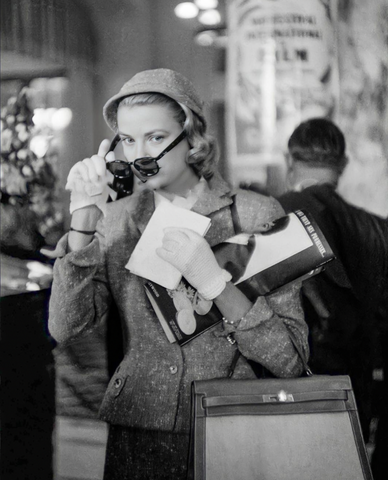 Grace Kelly with the original Kelly Bag