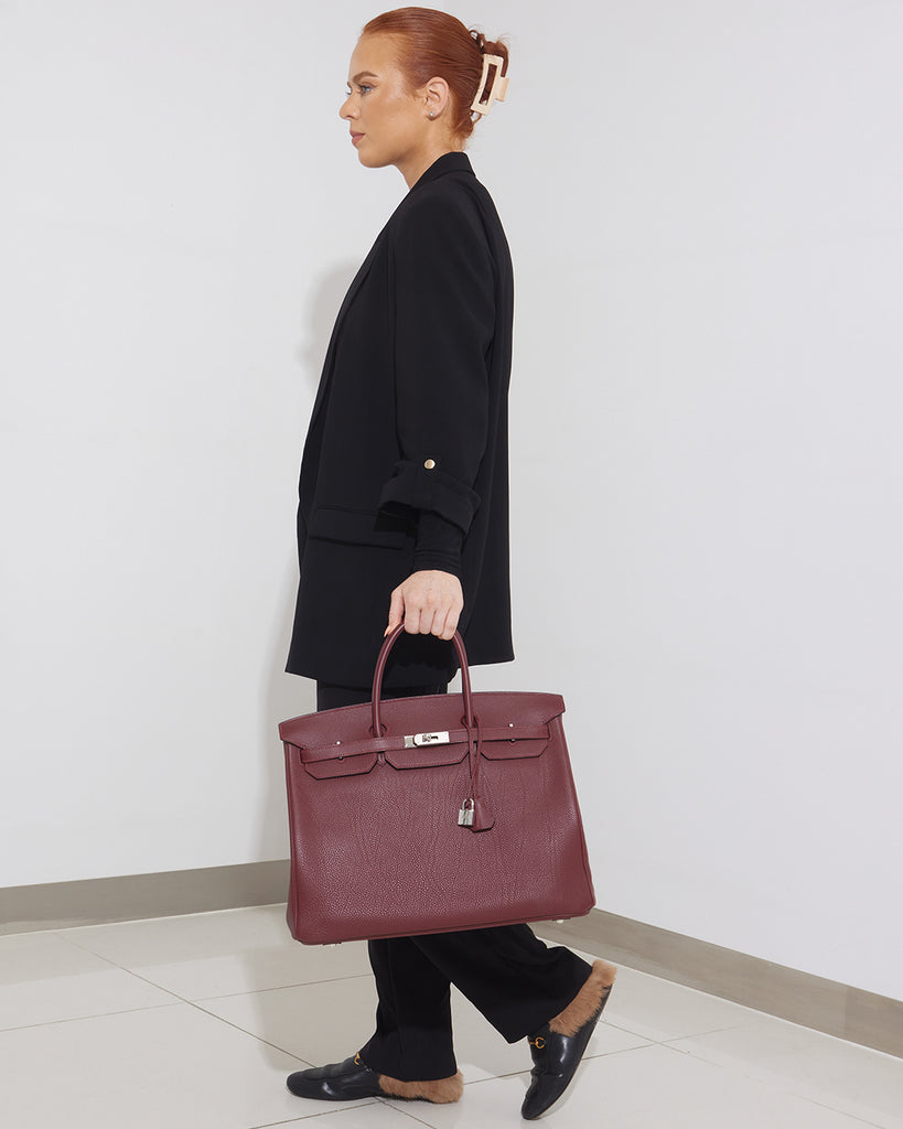 Louis Vuitton speedy handbag Size comparison 25 ,30,35 &40 very useful bag  guide 