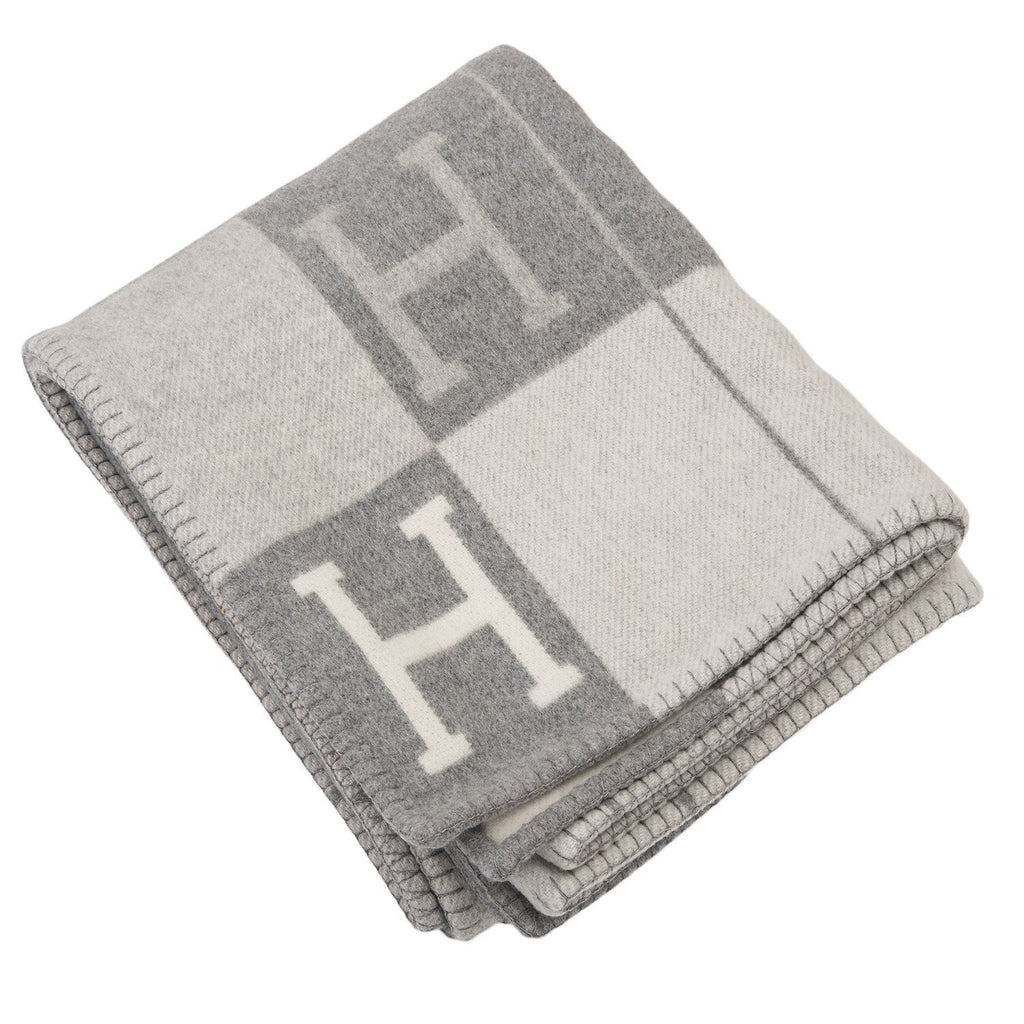 Hermes New Classic Avalon Ecru And Light Grey Blanket Madison Avenue Couture