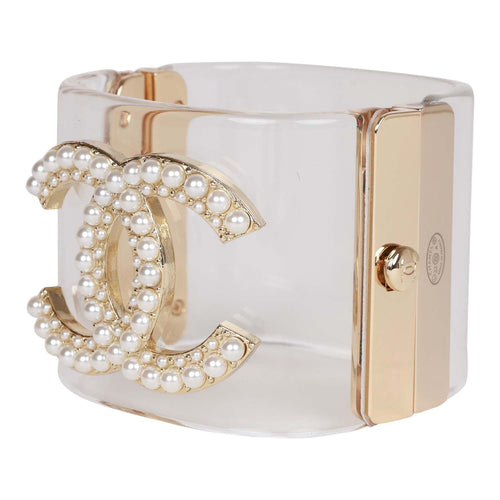 Chanel Crystal CC Silver Cuff Bracelet – Madison Avenue Couture